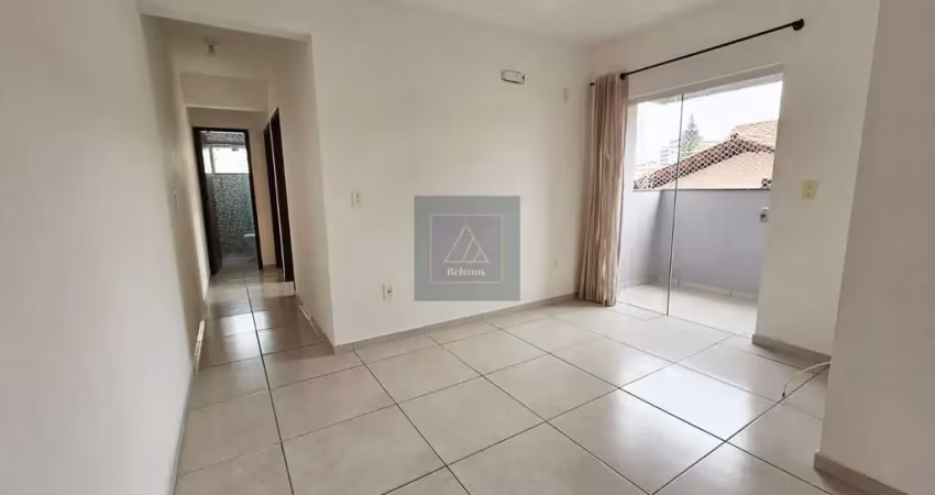 Apartamento à venda no iririú, joinville — 2 quartos, sacada com churrasqueira e sol da tarde