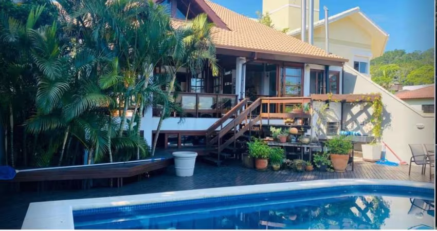 Casa para Venda em Florianópolis, João Paulo, 4 dormitórios, 3 suítes, 5 banheiros, 4 vagas