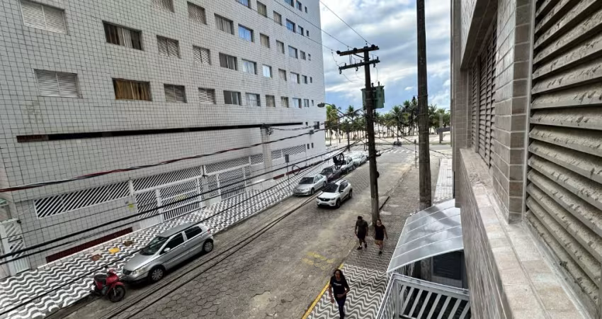 Linda kit dividida em 1 dormitório na Aviação pé na areia