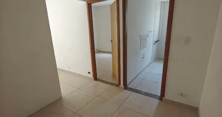 Lindo apartamento de 1 dormitório térreo dividido em 2 dormitórios