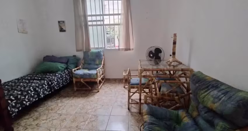 Ótimo apartamento para investimento na ocian a 400 metros da praia