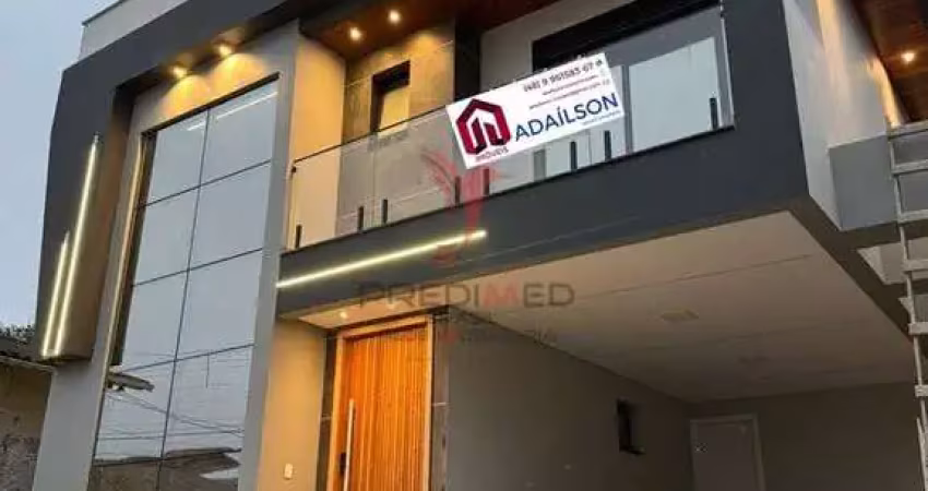 Casa à venda com 3 quartos sendo 3 suítes no Estreito/ Florianópolis, SC - Brasil