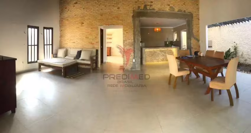 Linda casa de praia com 3 Suites e 4 Vagas de Garagem, em Ponta de Campina
