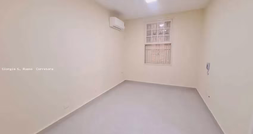 Sala comercial para alugar na Avenida Marechal Deodoro, 104, Gonzaga, Santos