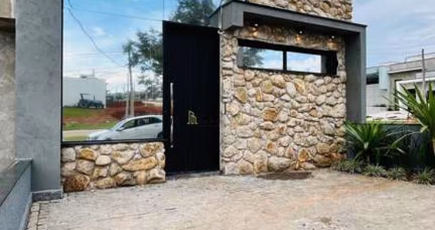 Casa com 3 dormitórios à venda, 105m² por R$720.000,00 - Condomínio Villaggio Ip
