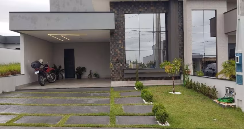 Casa com 3 dormitórios à venda, 131 m² por R$ 1.050.000,00 - Condomínio Park Gra