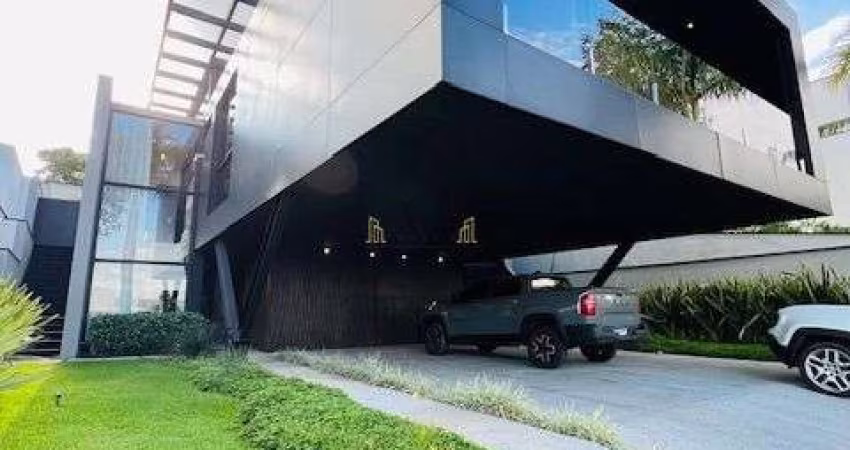 Casa com 3 dormitórios à venda, 414 m² por R$ 3.890.000 - Condomínio Alphaville