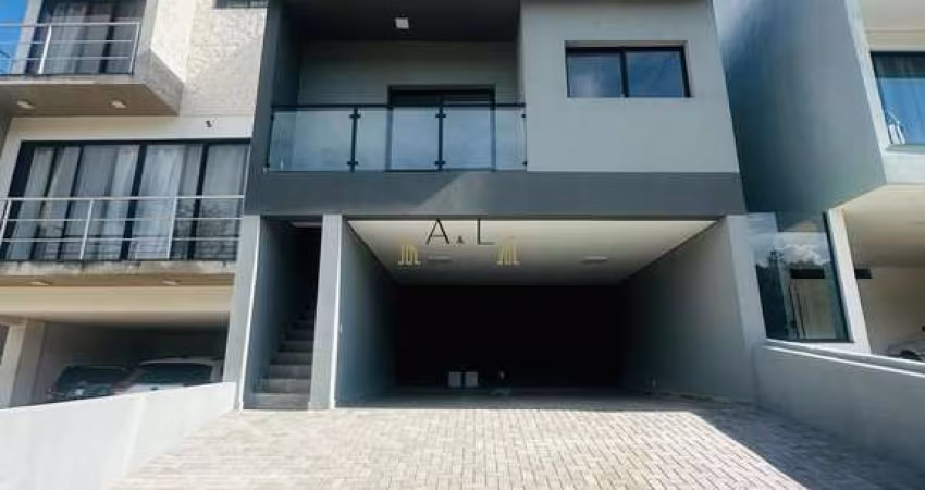 Sobrado com 2 dormitórios à venda, 130 m² por R$ 750.000 - Condomínio Vale Azul