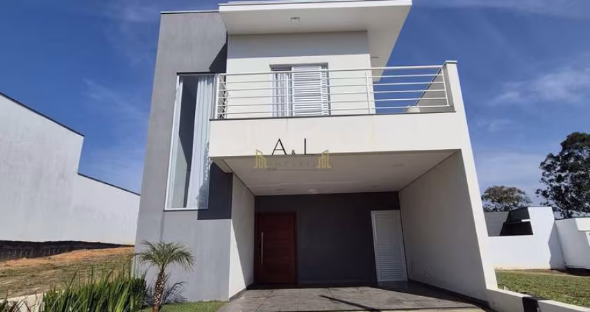 Sobrado com 3 dormitórios à venda, 126m por R$750.000,00 - Condomínio Villaggio