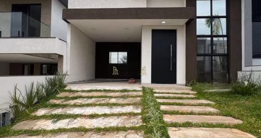 Casa com 3 dormitórios à venda, 139 m² por R$ 940.000 - Condomínio Helena Maria