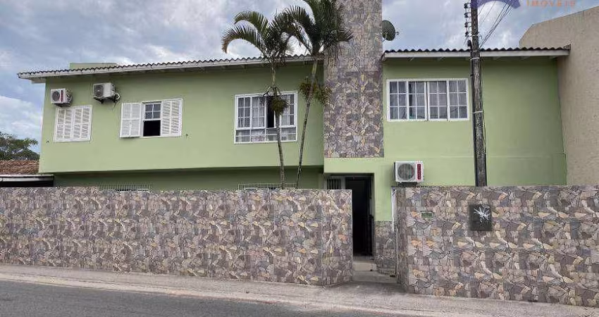 Casa com 5 dormitórios à venda, 210 m² por R$ 1.180.000,00 - Campeche - Florianópolis/SC
