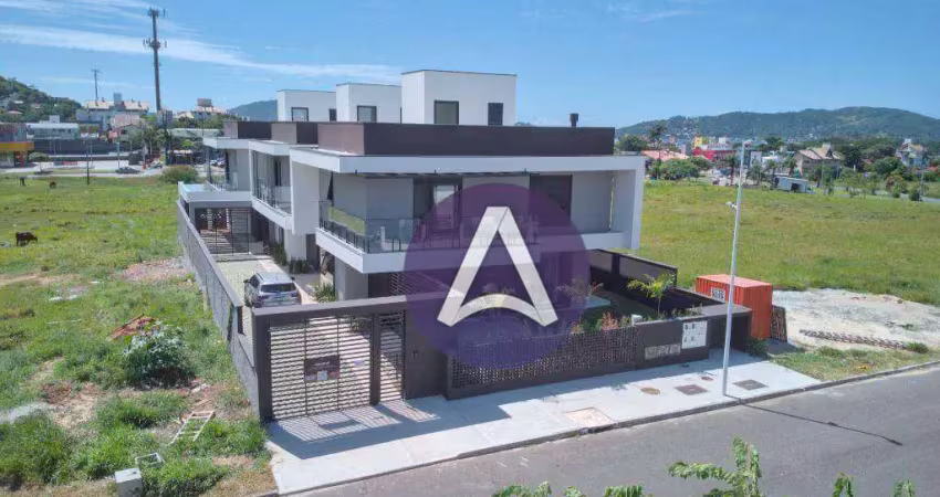 Casa com 3 dormitórios à venda, 200 m² por R$ 2.150.000,00 - Lagoa da Conceição - Florianópolis/SC