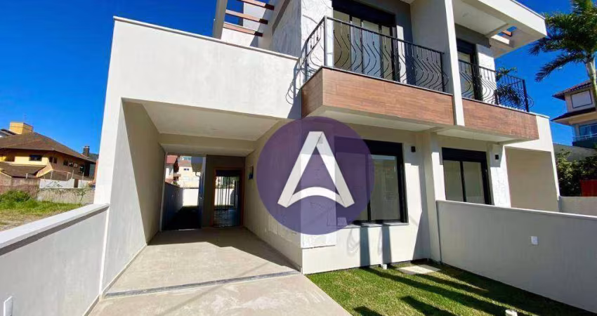 Casa com 3 dormitórios à venda, 135 m² por R$ 1.400.000,00 - Praia Açores - Florianópolis/SC