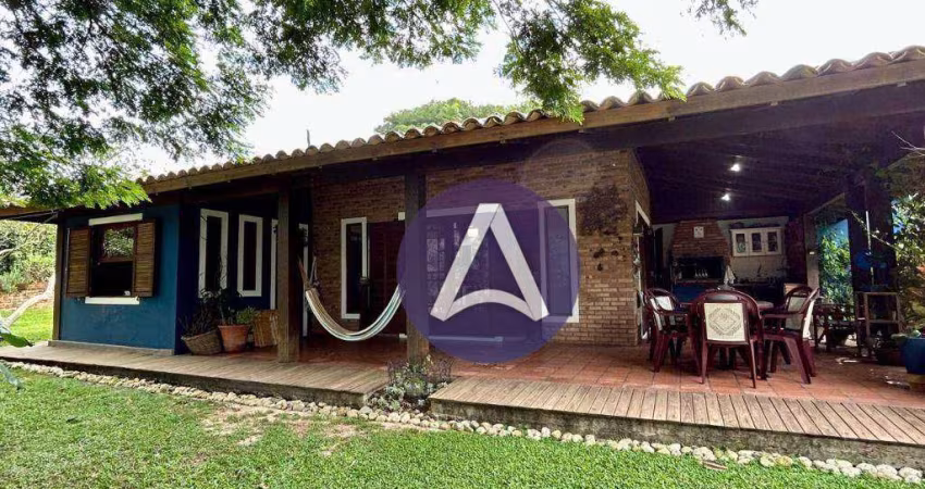 Casa com 3 dormitórios à venda, 260 m² por R$ 3.500.000,00 - Campeche - Florianópolis/SC