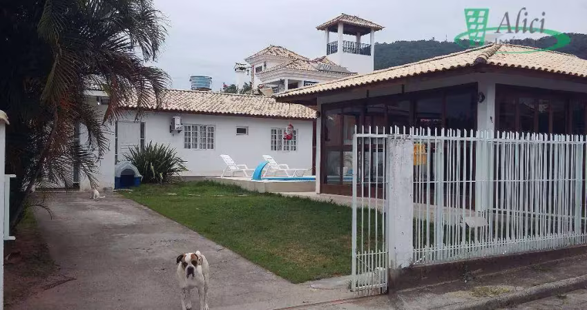 Casa com 2 dormitórios à venda, 110 m² por R$ 1.450.000,00 - Campeche - Florianópolis/SC