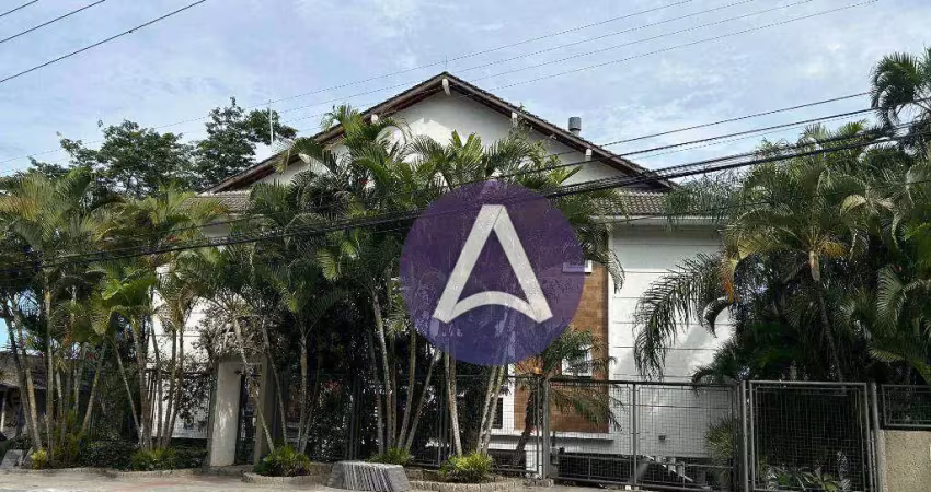 Apartamento com 3 dormitórios à venda, 100 m² por R$ 1.550.000,00 - Lagoa da Conceição - Florianópolis/SC
