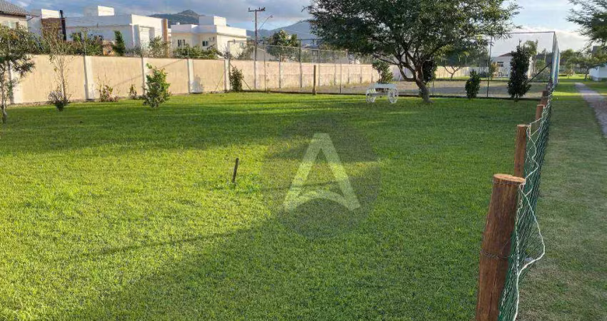 Terreno em condomínio fechado à venda na Rua Camarinhas, Campeche, Florianópolis