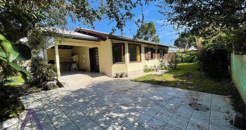 Casa com 3 dormitórios para alugar, 125 m² por R$ 6.085,00/mês - Campeche - Florianópolis/SC