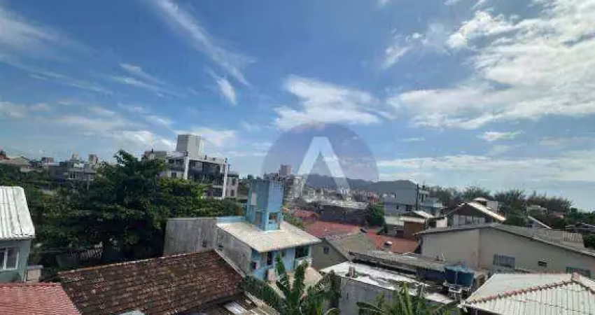 Casa em condomínio fechado com 3 quartos à venda na Rua Laureano, Campeche, Florianópolis