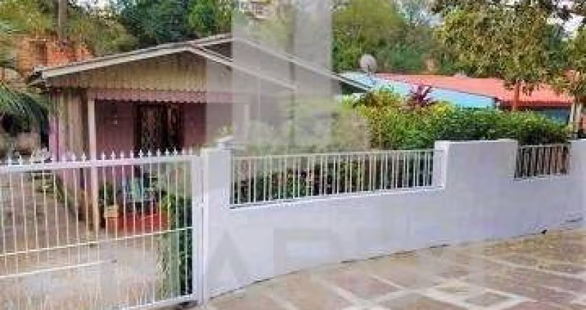Terreno à venda na Rua Cangussu, 53, Nonoai, Porto Alegre
