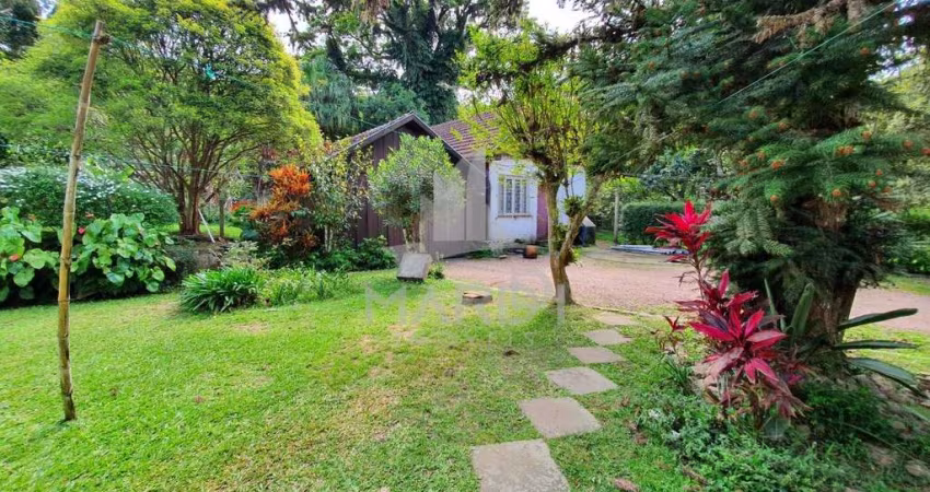 Casa com 3 quartos à venda na Travessa Pedra Redonda, 464, Jardim Isabel, Porto Alegre