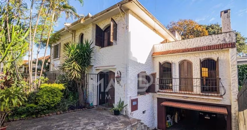 Casa com 5 quartos à venda na Rua Professor Ivo Corseuil, 129, Petrópolis, Porto Alegre