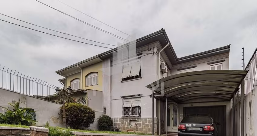 Casa com 3 quartos à venda na Rua Veador Porto, 251, Santana, Porto Alegre