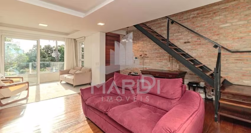 Casa com 4 quartos à venda na Avenida General Barreto Viana, 211, Chácara das Pedras, Porto Alegre