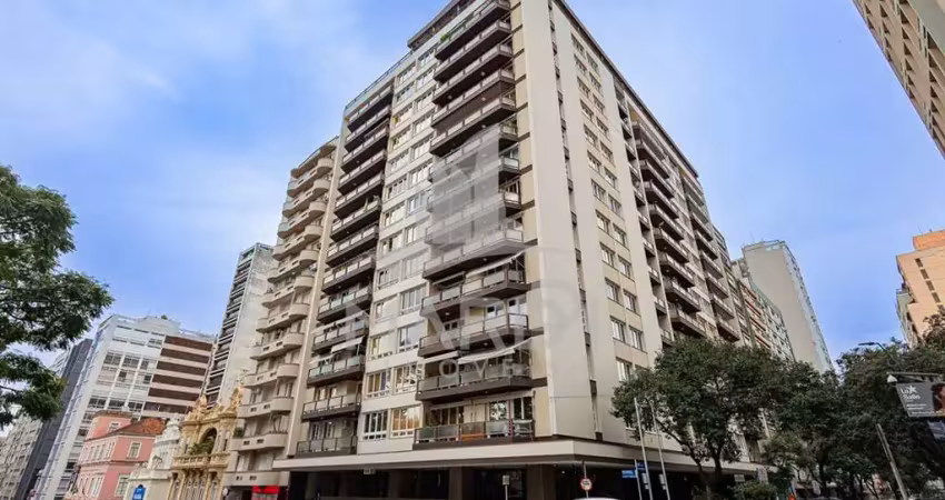 Apartamento com 3 quartos à venda na Rua Duque de Caxias, 1208, Centro Histórico, Porto Alegre
