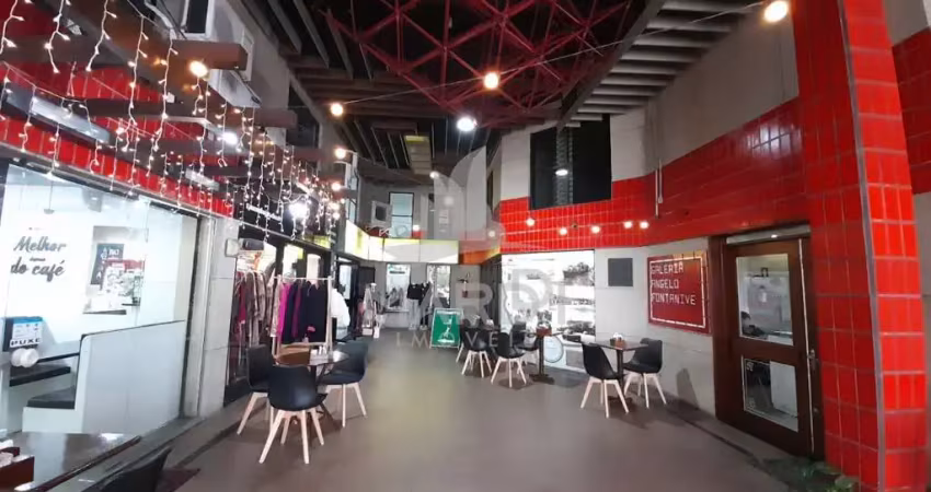 Sala comercial para alugar na Avenida Wenceslau Escobar, 2923, Tristeza, Porto Alegre
