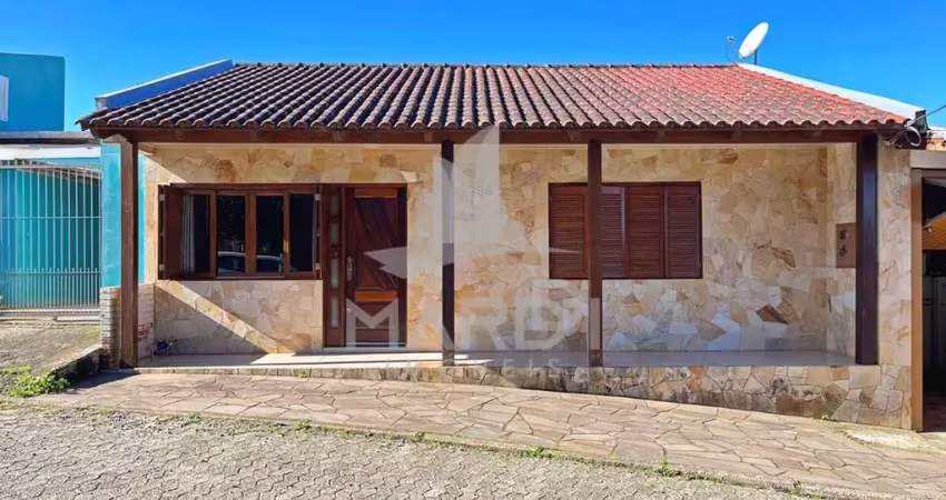 Casa com 2 quartos à venda na Rua Oswaldo Goidanich, 62, Vila Nova, Porto Alegre
