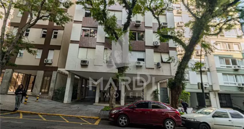 Apartamento com 3 quartos à venda na Rua Duque de Caxias, 833, Centro Histórico, Porto Alegre