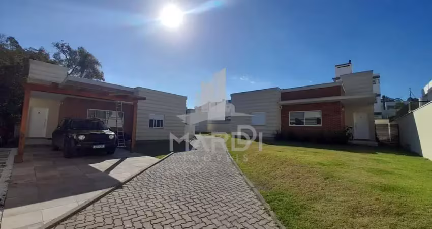 Casa em condomínio fechado com 3 quartos para alugar na Rua Canísio Binsfeld, 226, Hípica, Porto Alegre