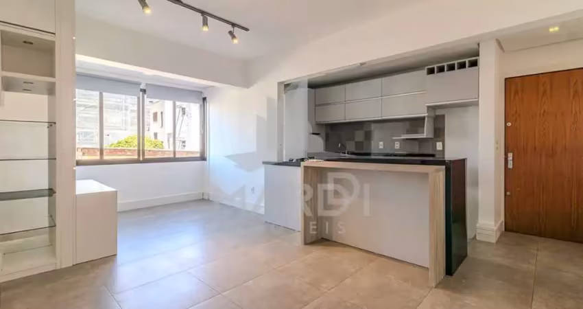 Apartamento com 3 quartos à venda na Rua Roque Calage, 400, Passo da Areia, Porto Alegre
