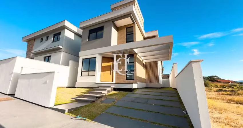Casa alto padrão a 1km do mar no villa pamplona em florianópolis