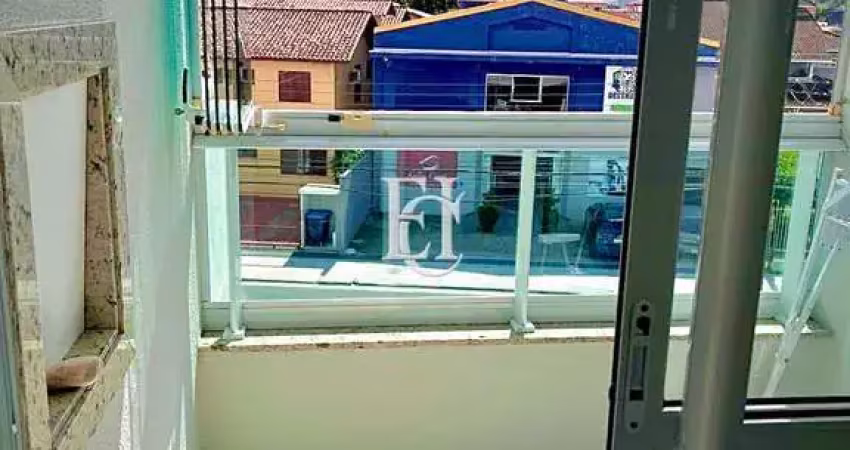 Apartamento mobiliado a 600m do mar em canasvieiras