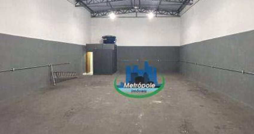 Galpão para alugar, 220 m² por R$ 7.500,00/mês - Jardim Santa Bárbara - Guarulhos/SP