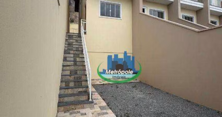 Sobrado com 2 dormitórios à venda, 74 m² por R$ 450.000 - Parque Residencial Scaffid II - Itaquaquecetuba/SP