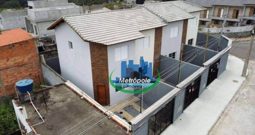 Sobrado com 2 dormitórios à venda, 70 m² por R$ 410.000 - Jardim Jasmim - Itaquaquecetuba/SP
