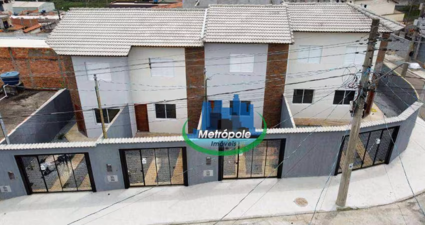 Sobrado com 2 dormitórios à venda, 70 m² por R$ 380.000 - Jardim Jasmim - Itaquaquecetuba/SP