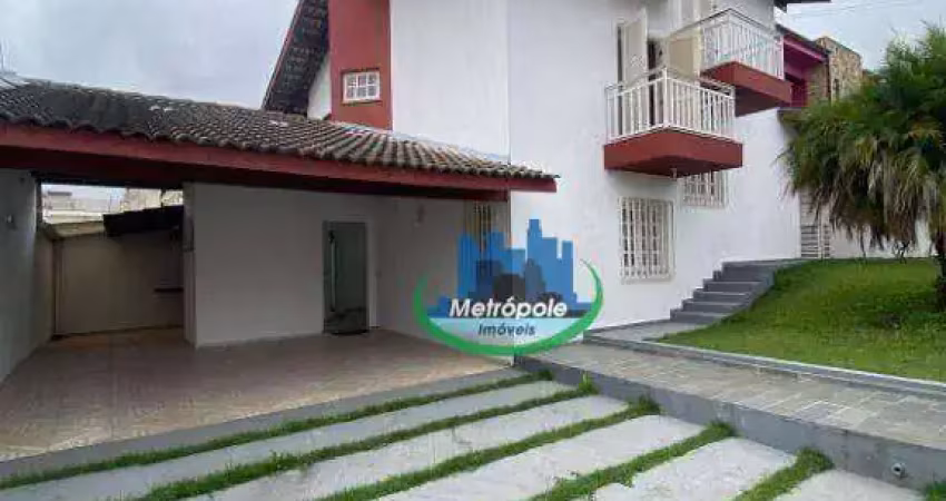 Sobrado com 3 dormitórios à venda, 214 m² por R$ 1.200.000,00 - Vila Oliveira - Mogi das Cruzes/SP