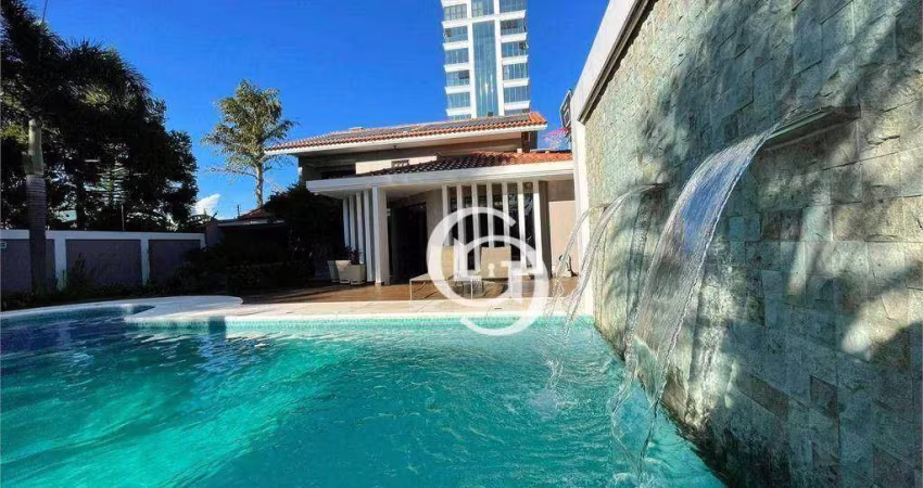 Sobrado com 3 dormitórios à venda, 300 m² por R$ 2.600.000 - Country - Cascavel/PR
