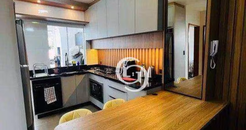 Apartamento com 2 dormitórios semimobiliado à venda por R$ 400.000 - Cascavel/PR