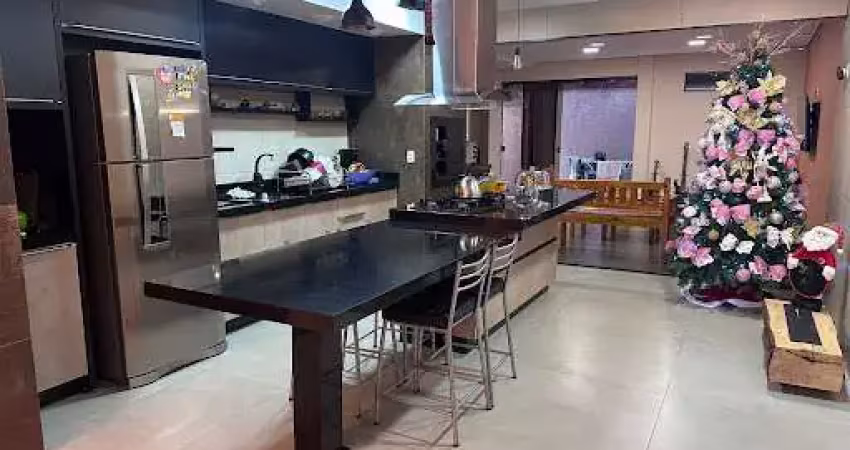 Casa moderna com 2 suítes, área de lazer e sobra de terreno – conforto e versatilidade para sua família