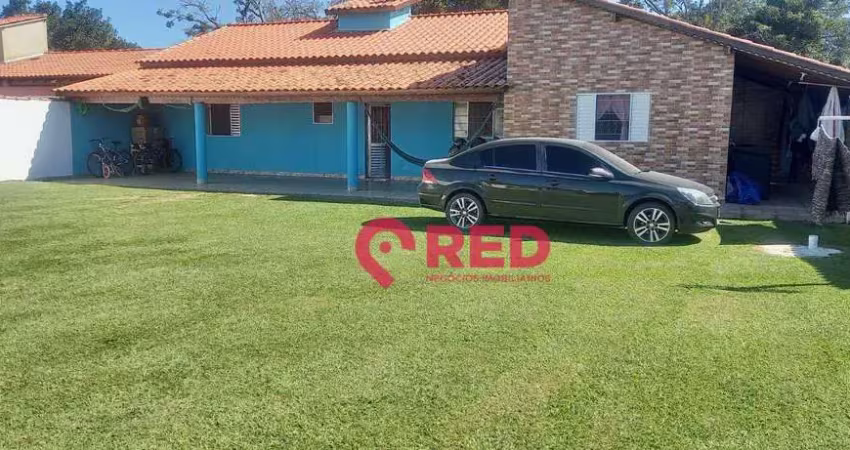 Chácara com 2 dormitórios à venda, 1000 m² por r$ 380.000,00 - campo do meio - araçoiaba da serra/sp