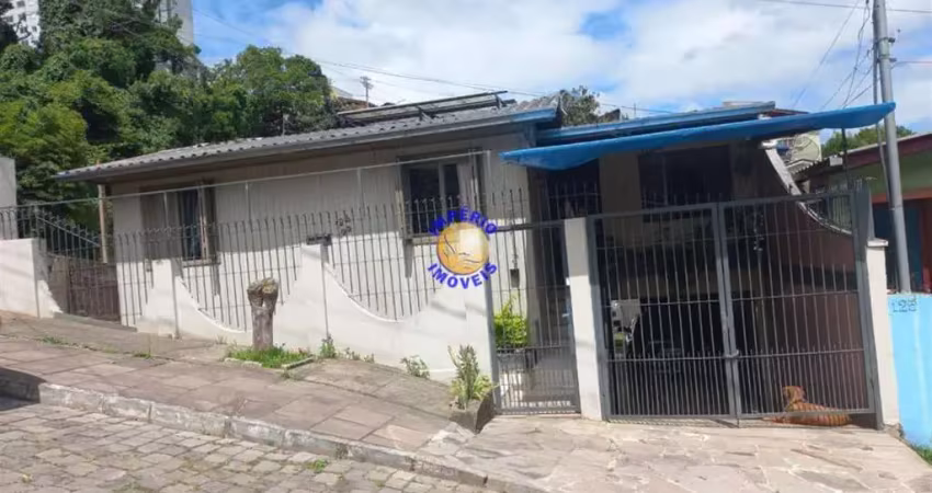 Casa com 7 quartos à venda no Marechal Floriano, Caxias do Sul 