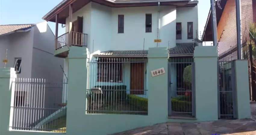 Império imóveis vende excelente casa semimobiliada no bairro jardim