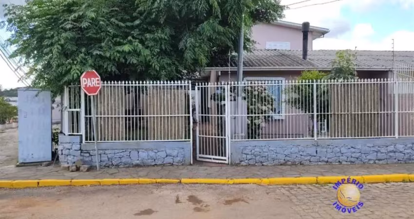 Império imoveis vende casa no bairro santa lucia, com 05 dormitórios