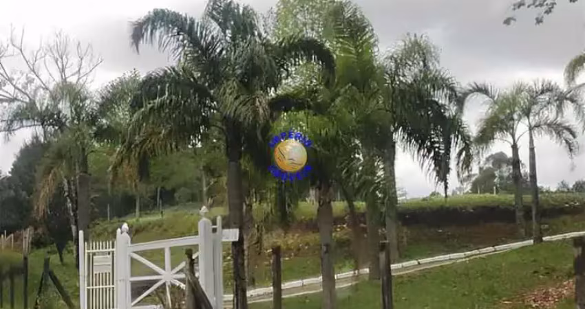 Império imóveis, vende ótima chácara, localizada em fazenda souza.