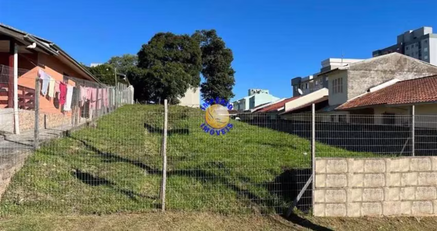 Império imóveis, vende excelente terreno, localizado no  bairro mora
